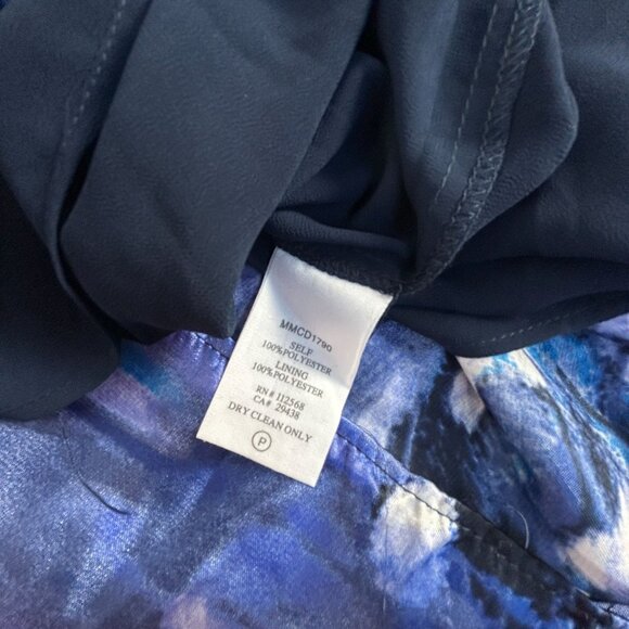 MM Couture By Miss Me Womens One Shoulder Top Blouse Medium Blue Abstract New - Picture 5 of 7